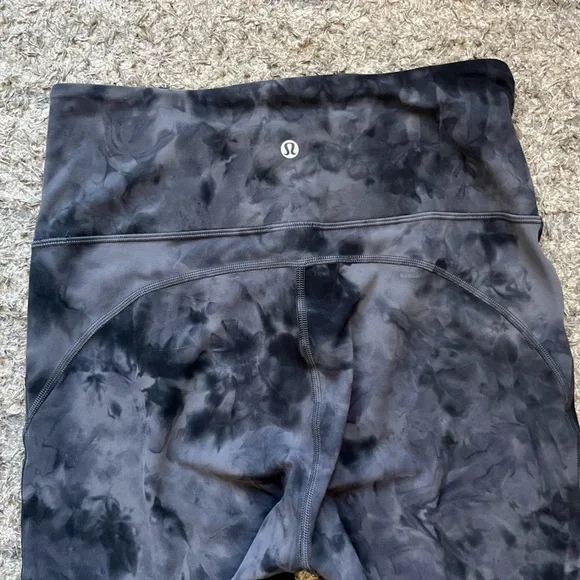 Lululemon Groove Super High Rise Flare Pant Diamond Dye size 8 - Picture 8 of 8